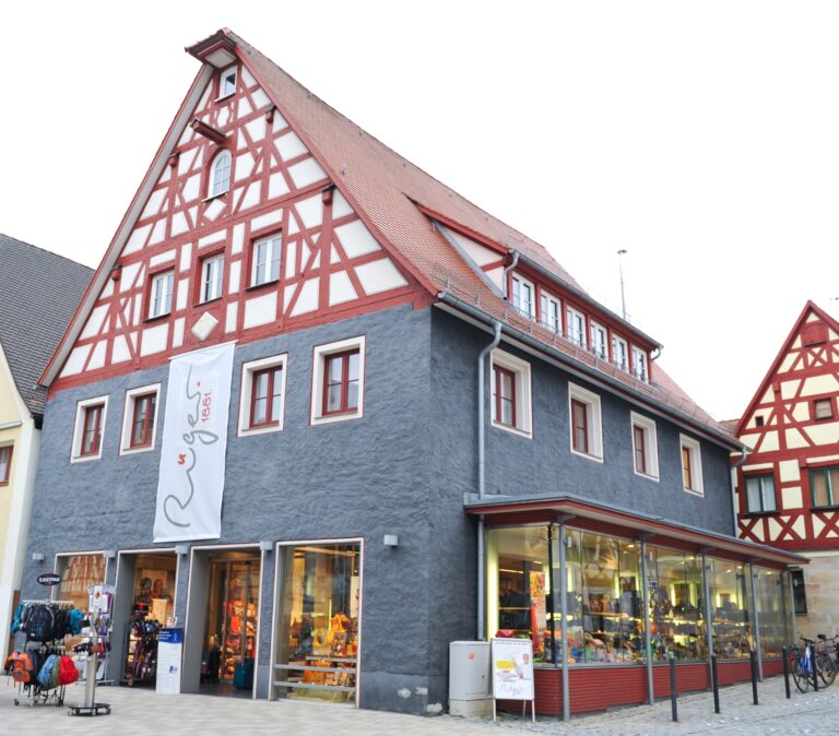 Außenansicht vom Bettenfachgeschäft Rüger1881 Altdorf b. Nürnberg.